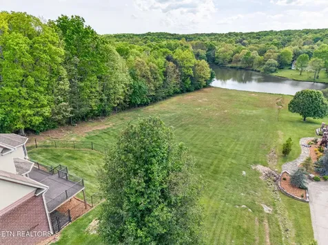 321 Magnolia Lane Crossville TN 38555