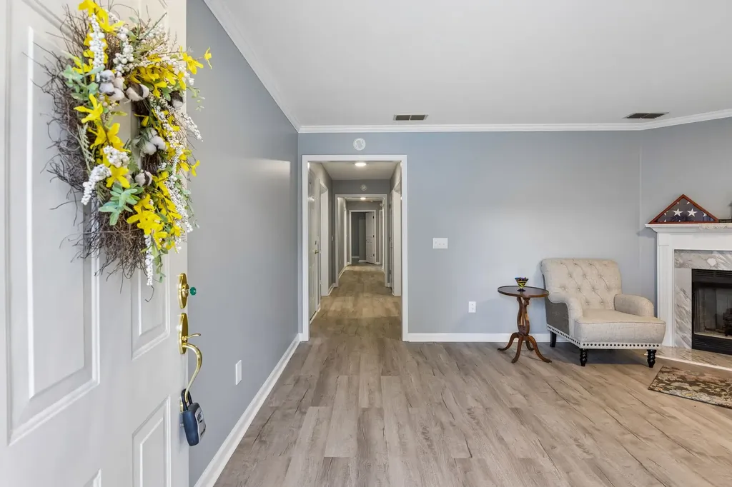 406 Forest Glen Circle Murfreesboro TN 37128
