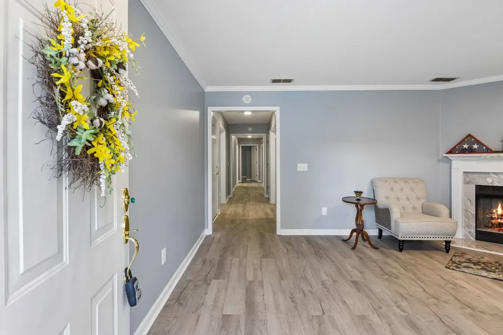 406 Forest Glen Circle Murfreesboro TN 37128
