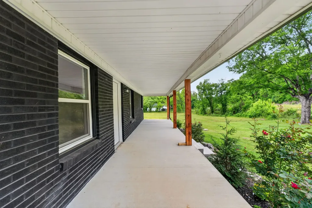 167 Stonewall Highway Carthage TN 37030