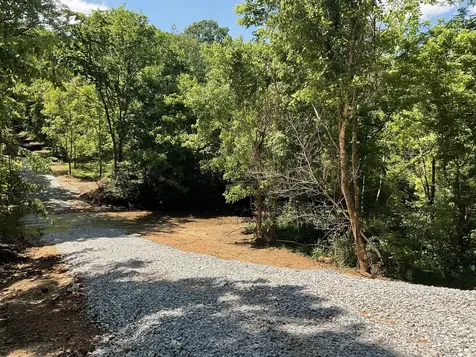 3712 Budds Creek Road Palmyra TN 37142