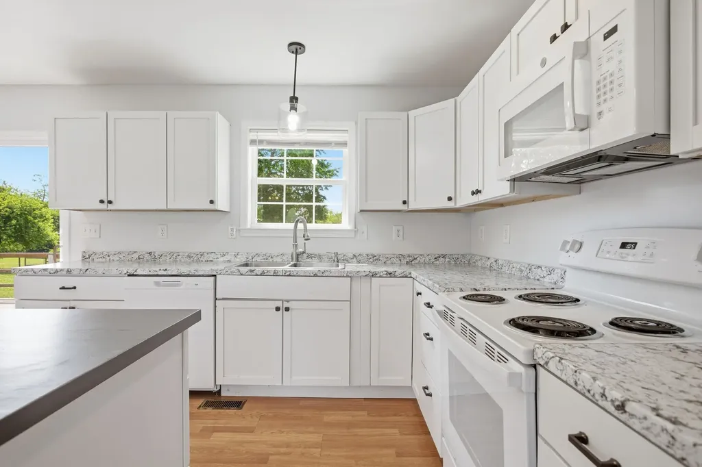 1167 John Sharp Road Columbia TN 38401