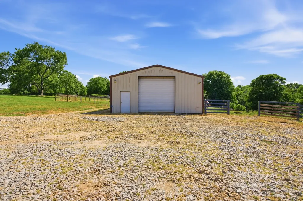 1167 John Sharp Road Columbia TN 38401