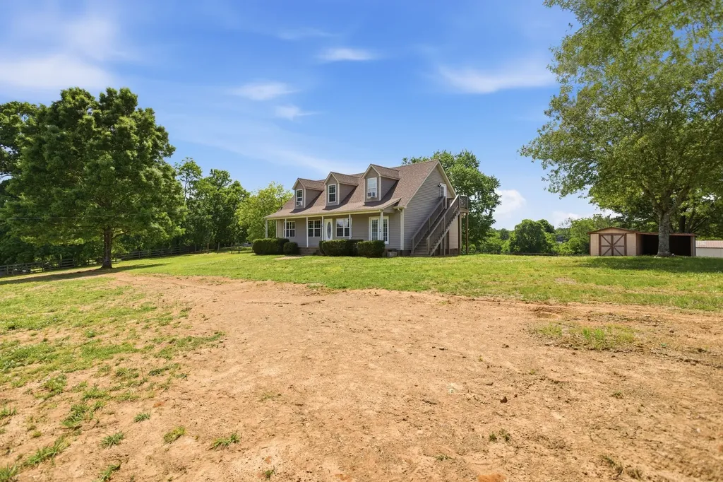 1167 John Sharp Road Columbia TN 38401