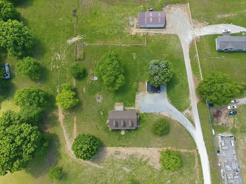 1167 John Sharp Road Columbia TN 38401