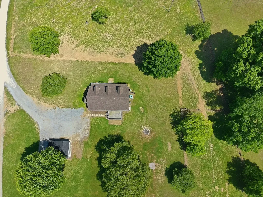 1167 John Sharp Road Columbia TN 38401