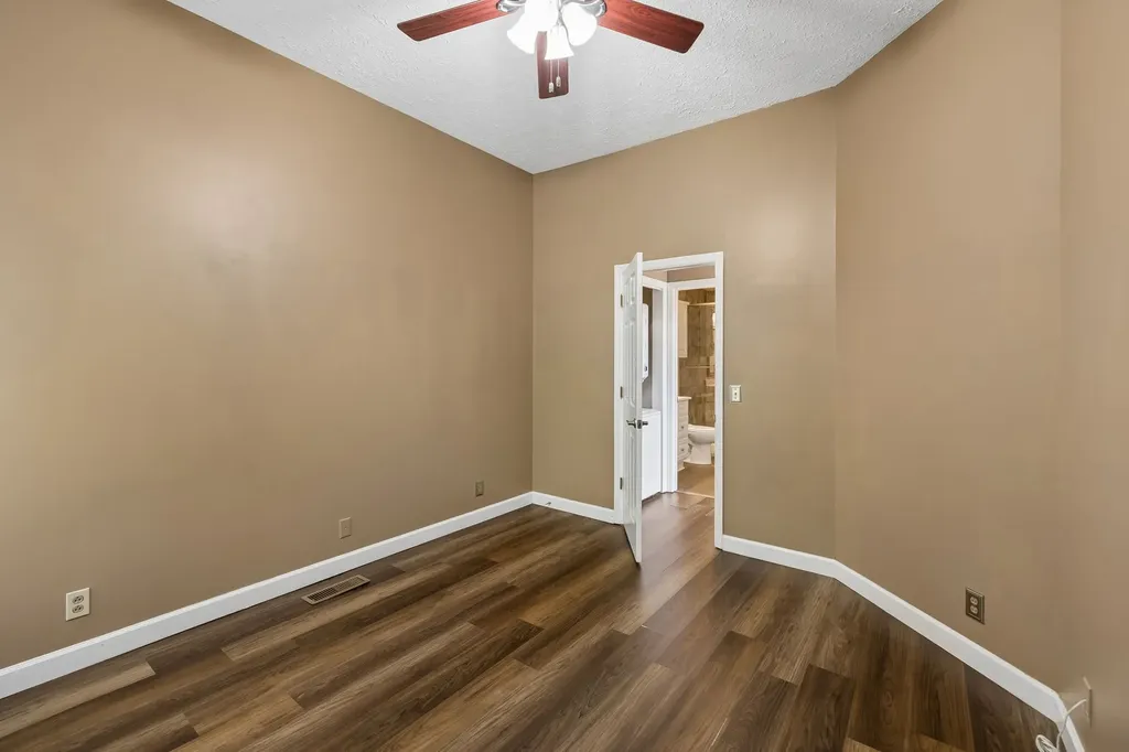 129 Cherry Hill Drive Hendersonville TN 37075