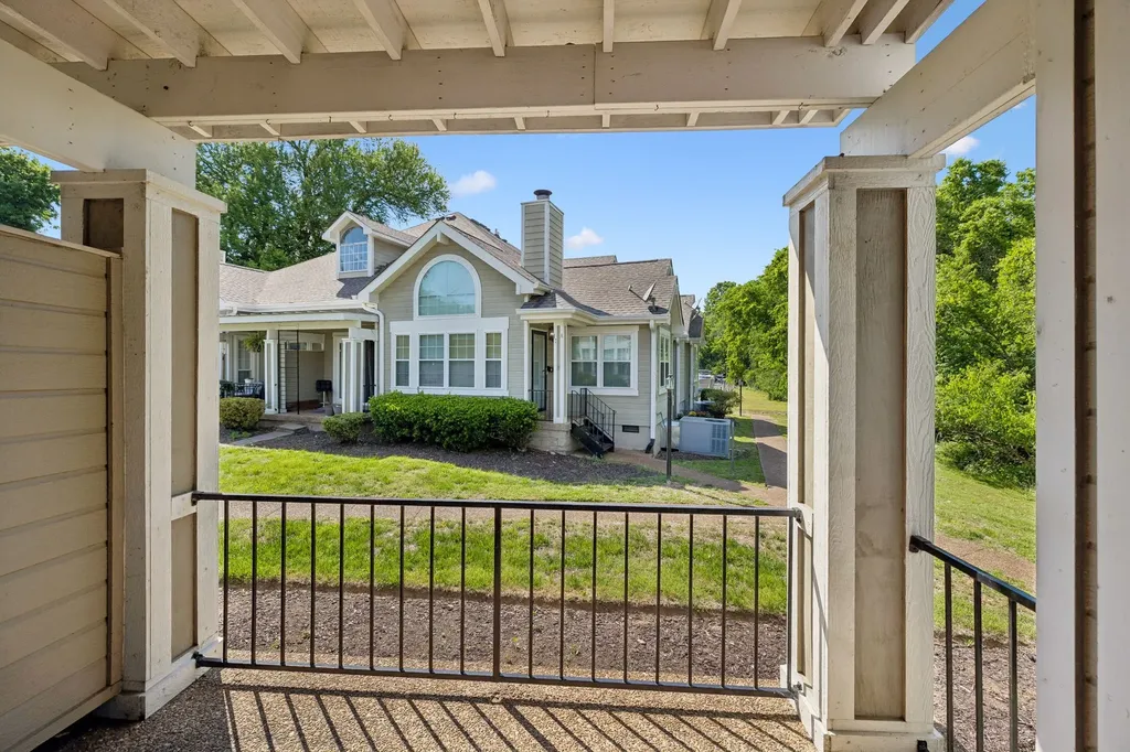 129 Cherry Hill Drive Hendersonville TN 37075