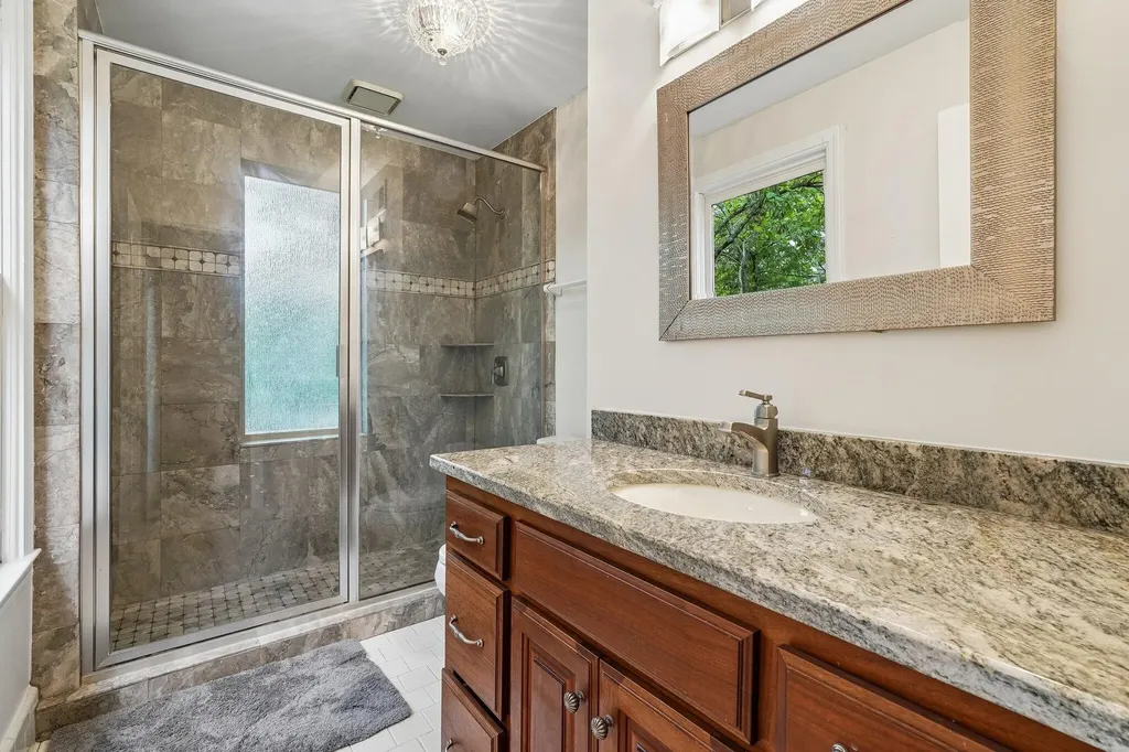 3608 Saratoga Drive Nashville TN 37205