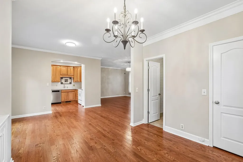 3608 Saratoga Drive Nashville TN 37205