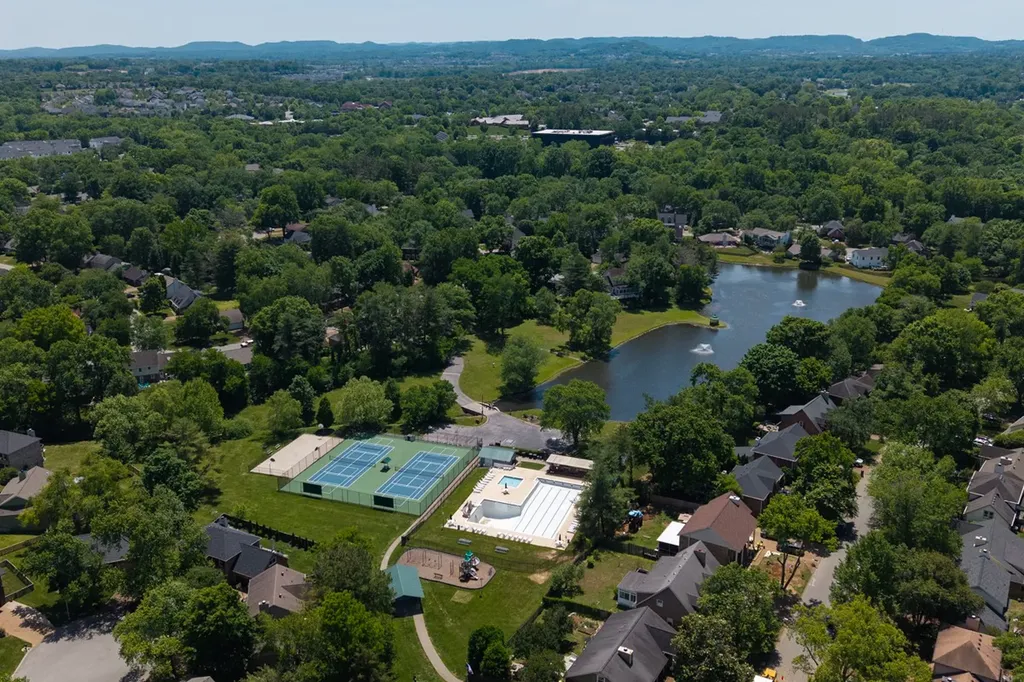 518 Maplegrove Drive Franklin TN 37064