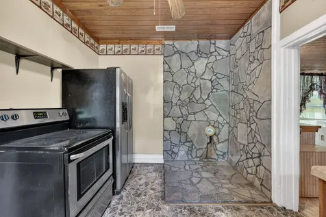 111 Buford Hughey Road Dellrose TN 38453
