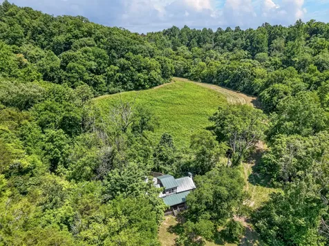 111 Buford Hughey Road Dellrose TN 38453