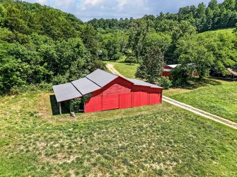 111 Buford Hughey Road Dellrose TN 38453