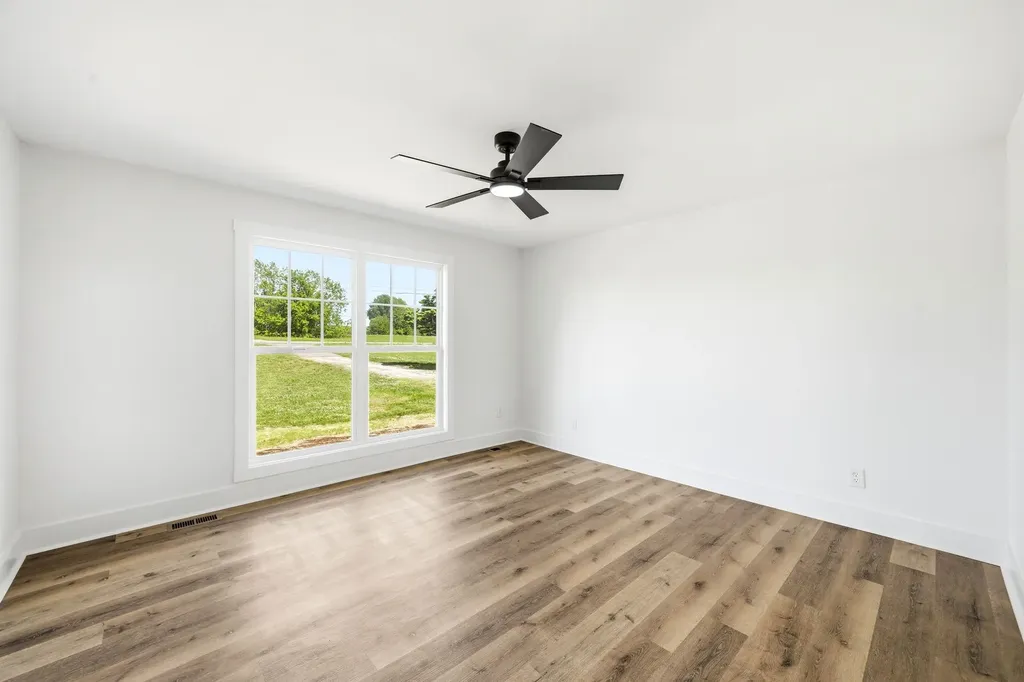 71 David Crockett Highway Winchester TN 37398