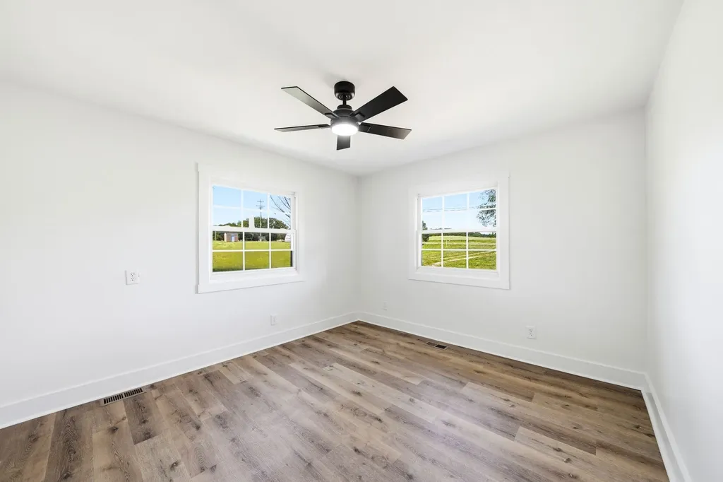 71 David Crockett Highway Winchester TN 37398