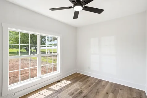 71 David Crockett Highway Winchester TN 37398