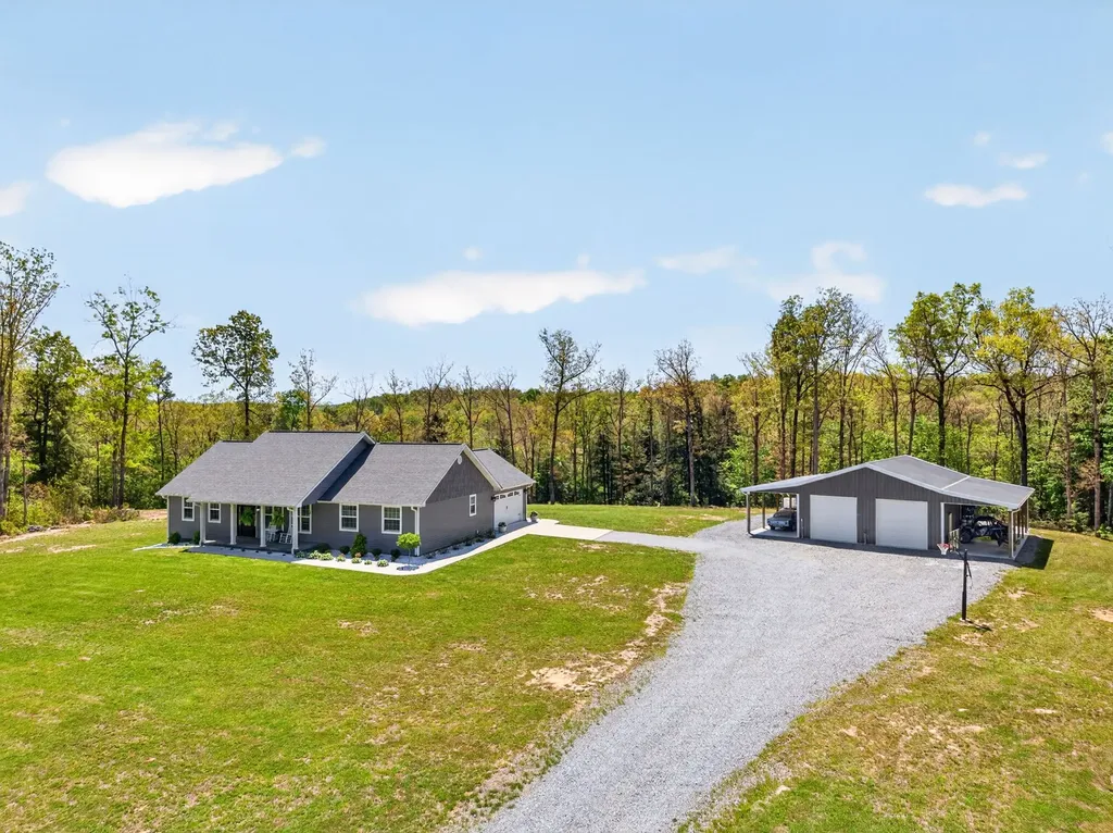 18459 Clarkrange Highway Monterey TN 38574