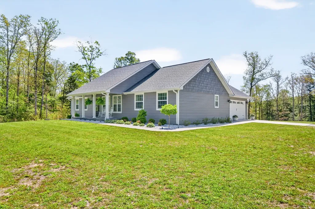 18459 Clarkrange Highway Monterey TN 38574