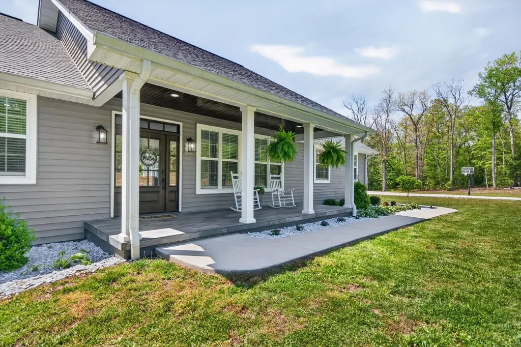 18459 Clarkrange Highway Monterey TN 38574