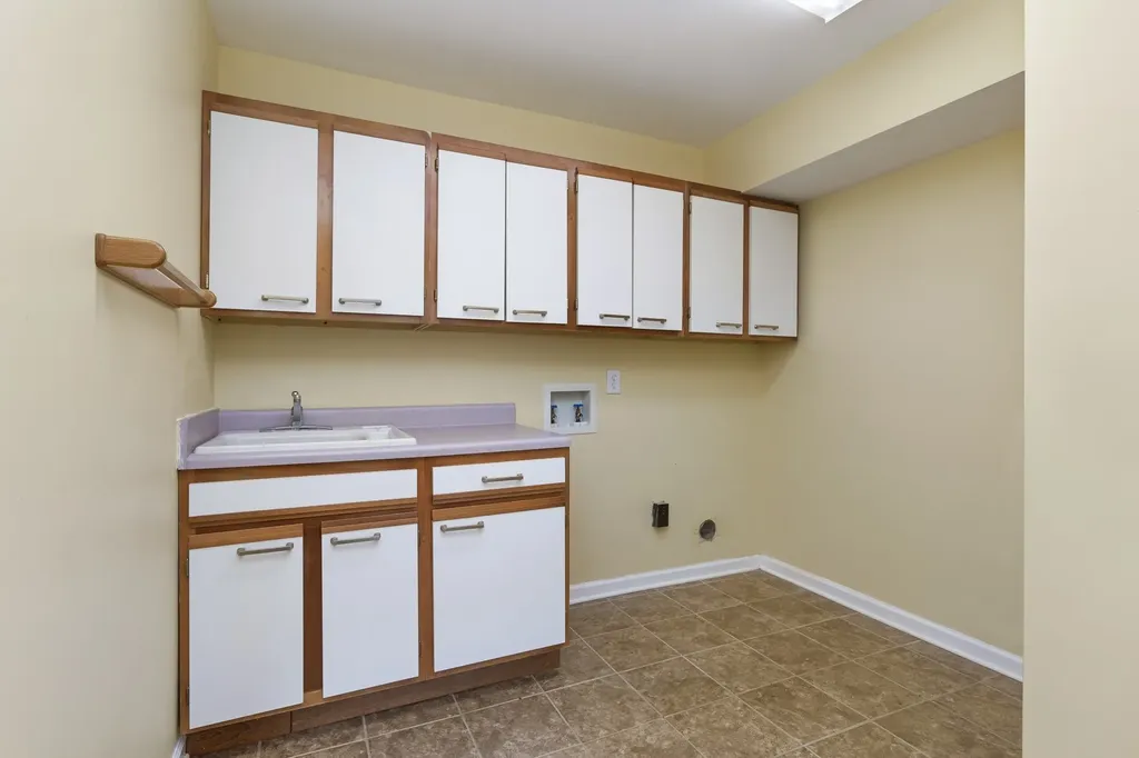 647 Durrett Drive Nashville TN 37211