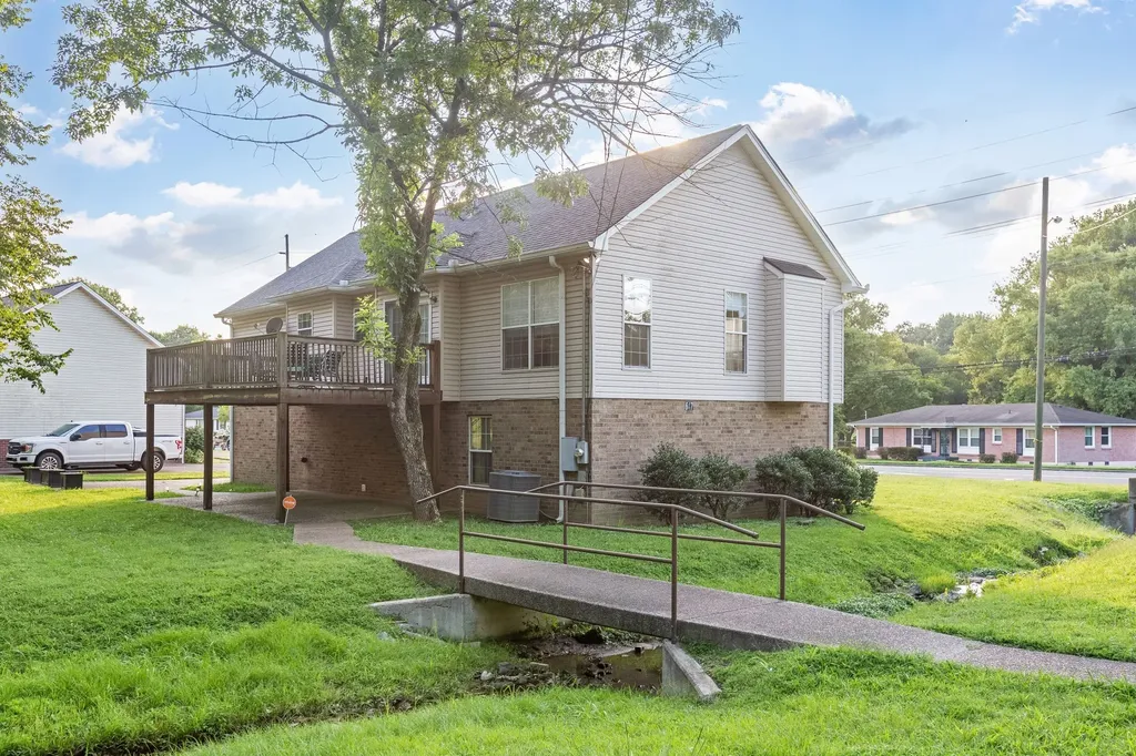 647 Durrett Drive Nashville TN 37211
