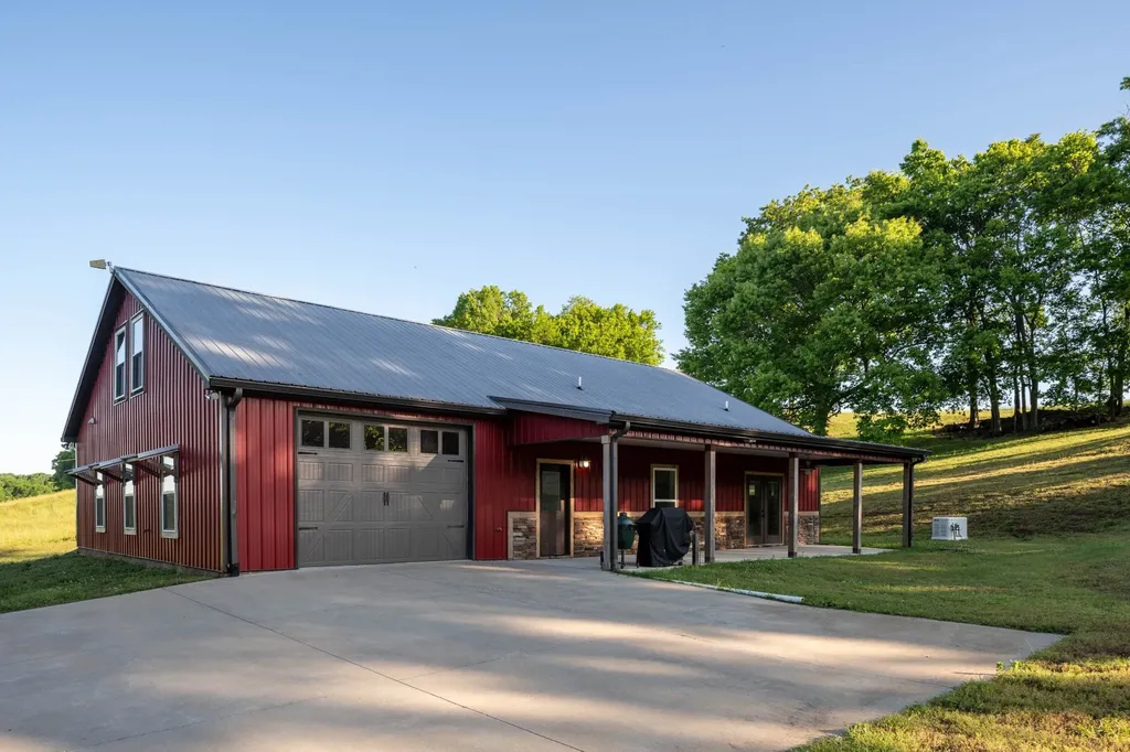 3210 Morel Road Columbia TN 38401