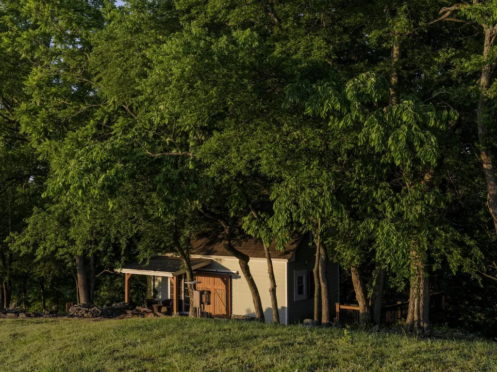 3210 Morel Road Columbia TN 38401