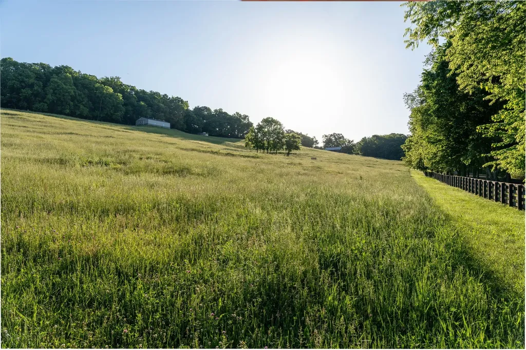 3210 Morel Road Columbia TN 38401
