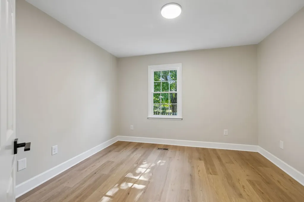 1418 Courtland Drive Columbia TN 38401