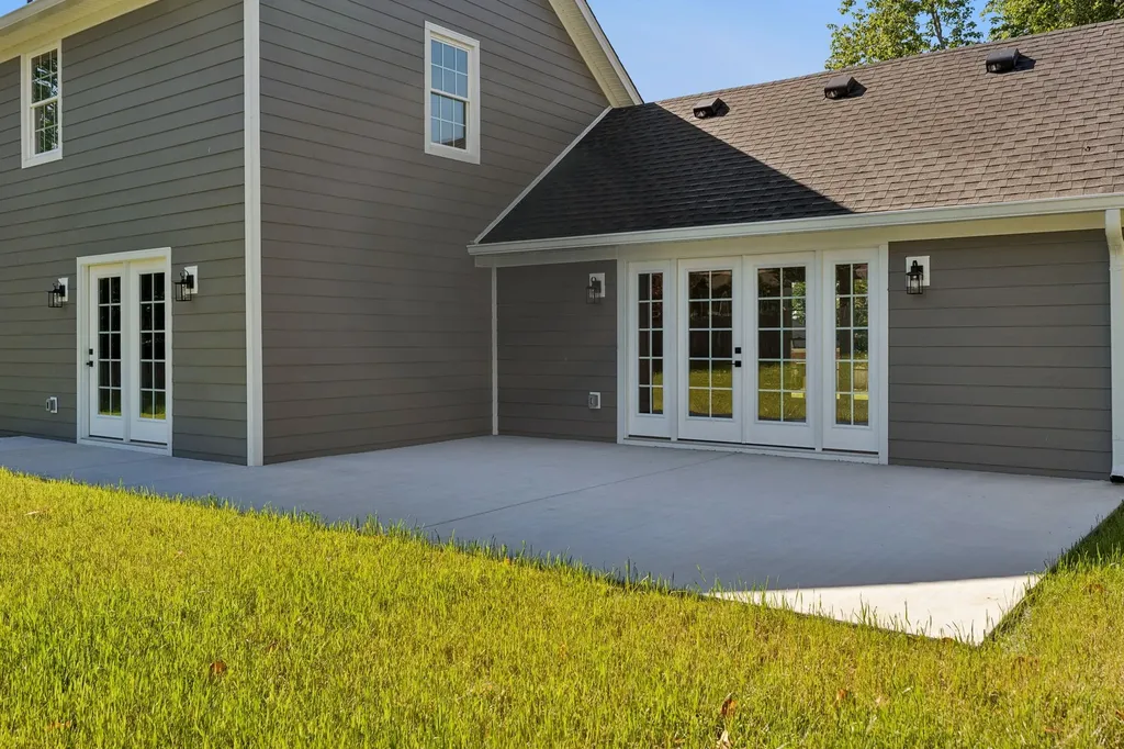 1418 Courtland Drive Columbia TN 38401