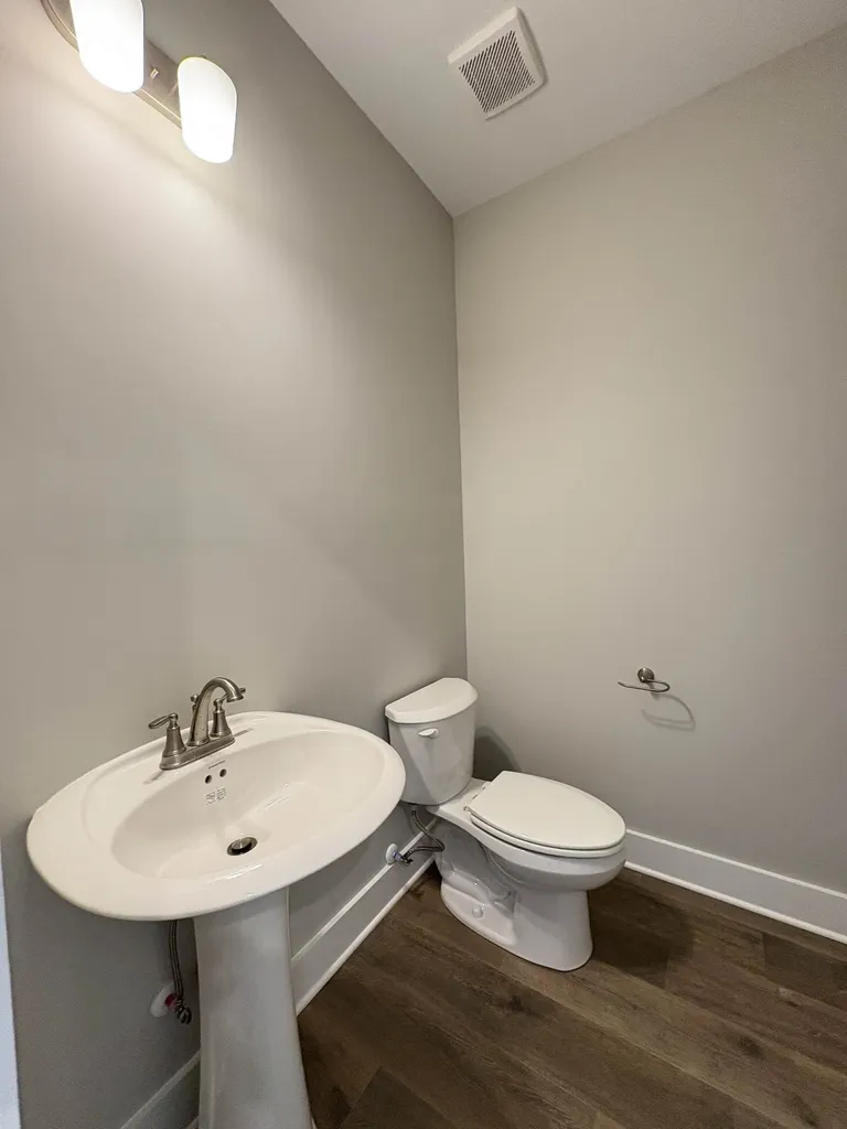 106 Turf Way Street Gallatin TN 37066