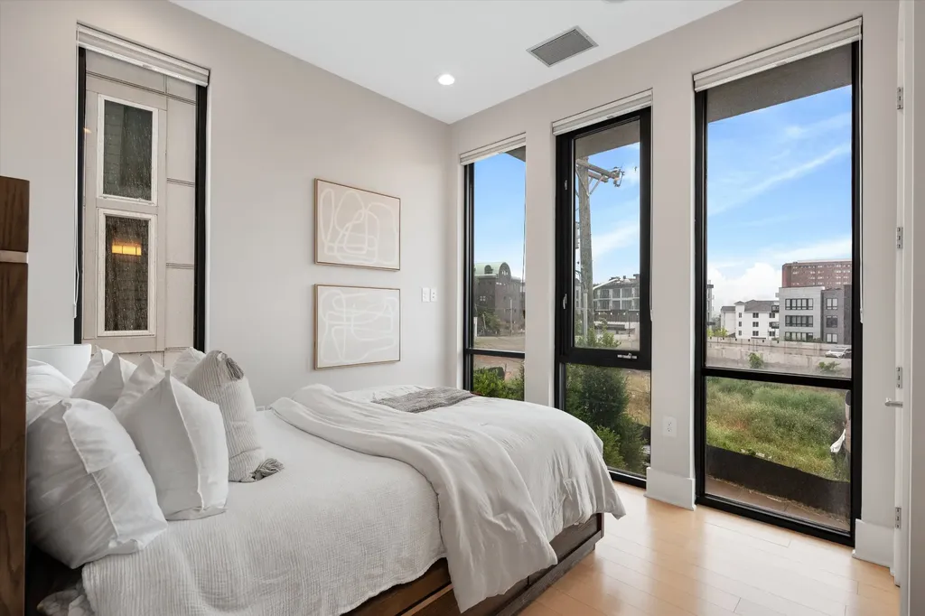 401D Avoca Street Nashville TN 37203