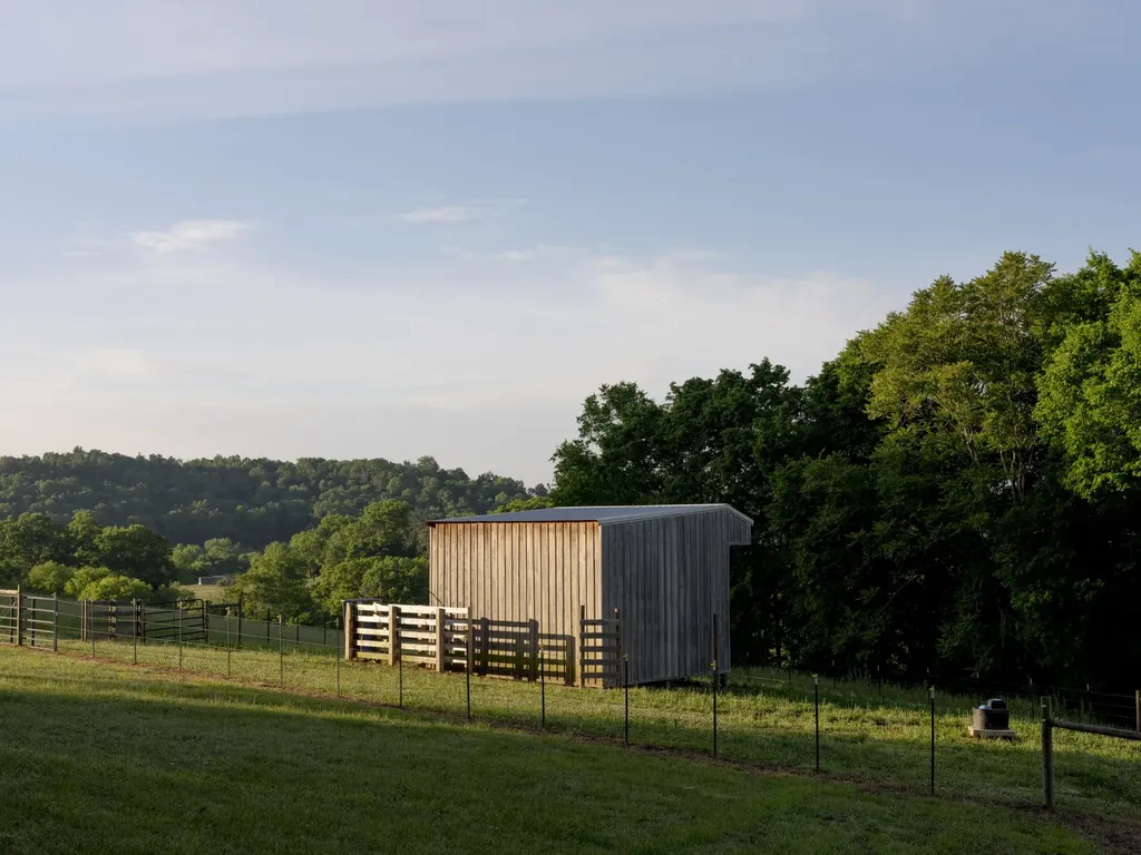 3210 Morel Road Columbia TN 38401