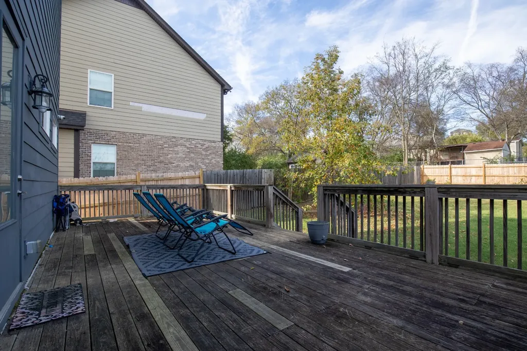 1208 Avondale Circle Nashville TN 37207