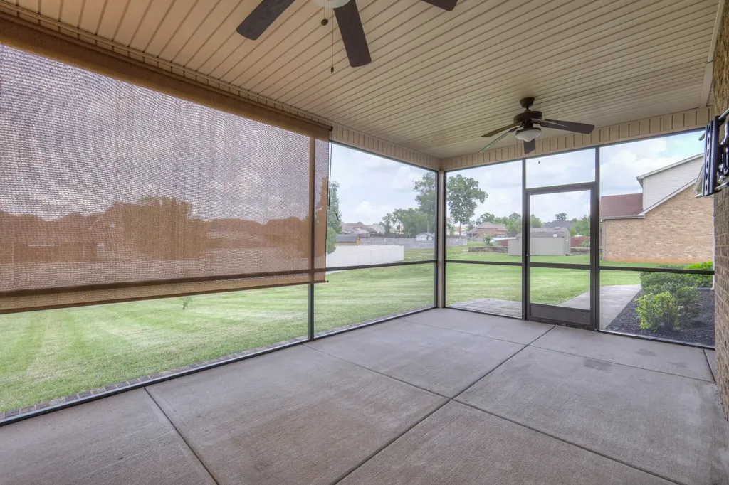 1305 Royal Oak Avenue Murfreesboro TN 37129