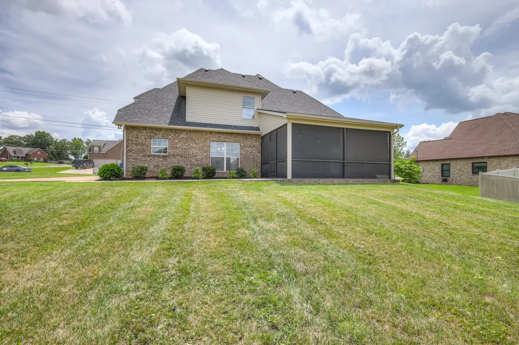 1305 Royal Oak Avenue Murfreesboro TN 37129