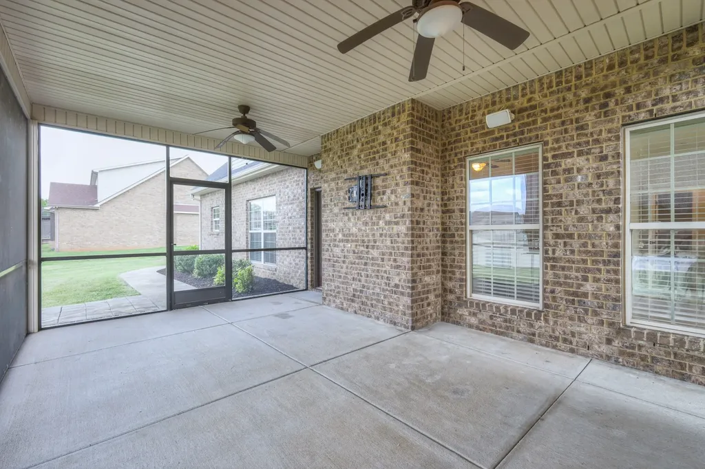 1305 Royal Oak Avenue Murfreesboro TN 37129