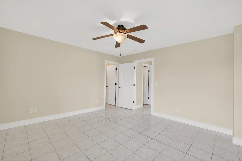 1305 Royal Oak Avenue Murfreesboro TN 37129