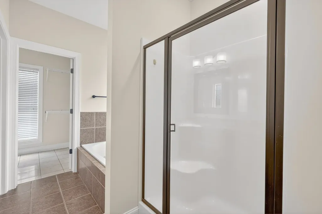 1305 Royal Oak Avenue Murfreesboro TN 37129