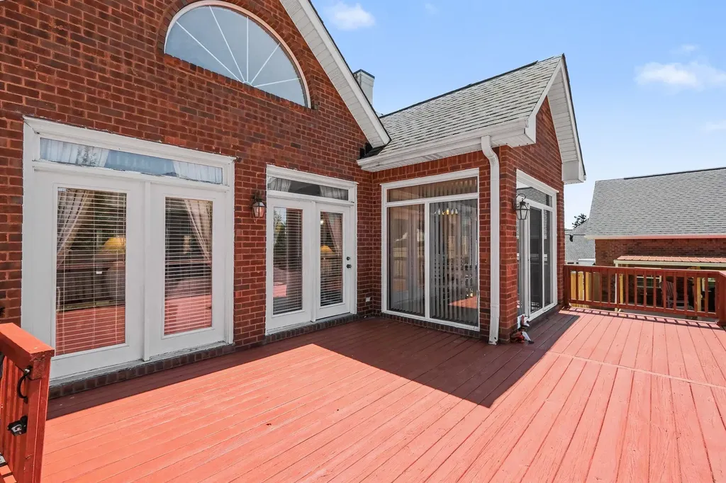 2009 Brunswick Drive Lebanon TN 37087