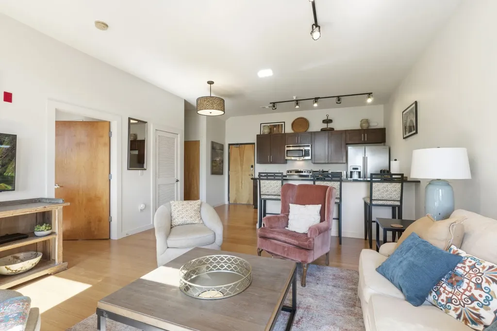 1706 18th Ave, S Nashville TN 37212