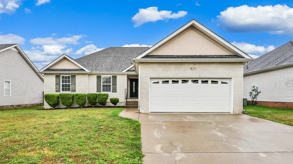 2625 Arthurs Court Clarksville TN 37040