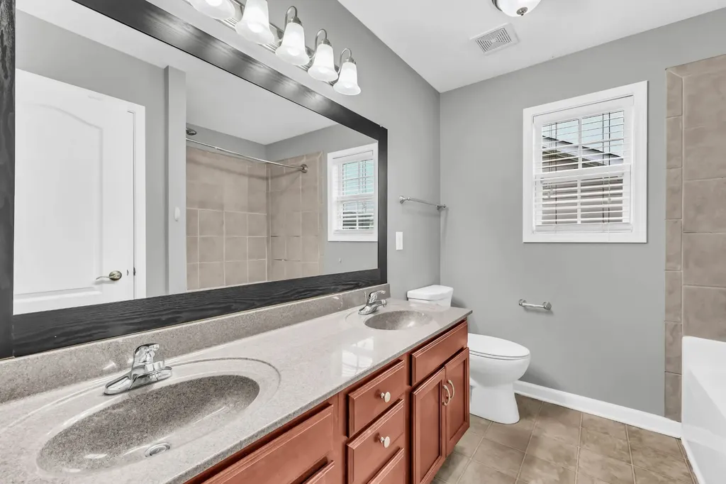 2625 Arthurs Court Clarksville TN 37040