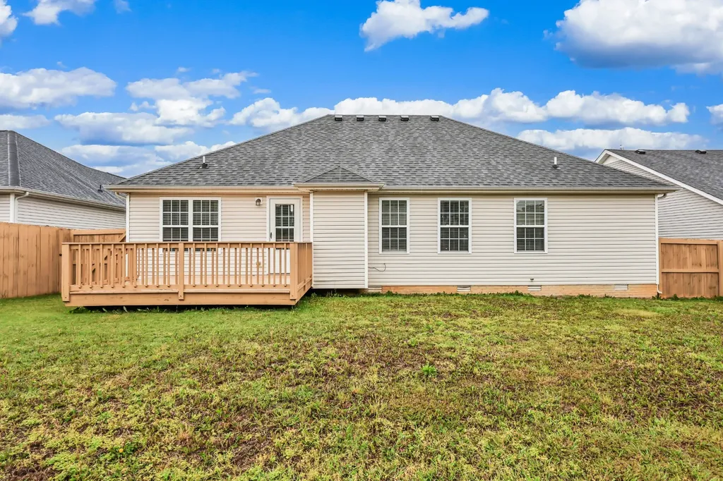 2625 Arthurs Court Clarksville TN 37040