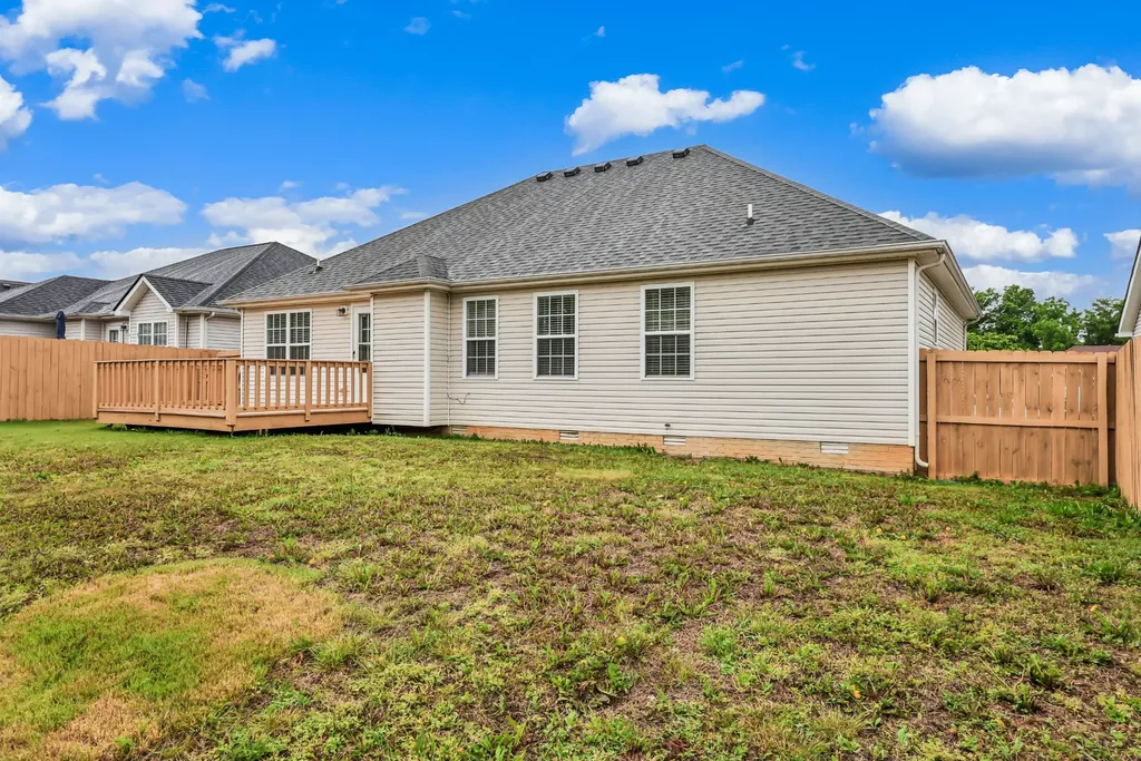 2625 Arthurs Court Clarksville TN 37040
