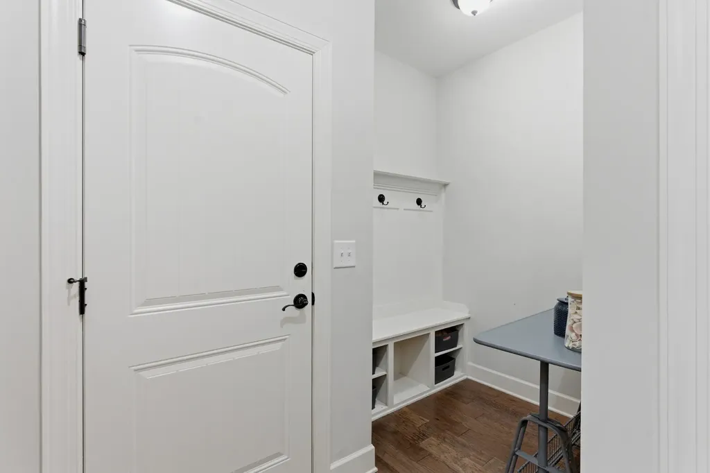 1957 Eulas Way Nolensville TN 37135