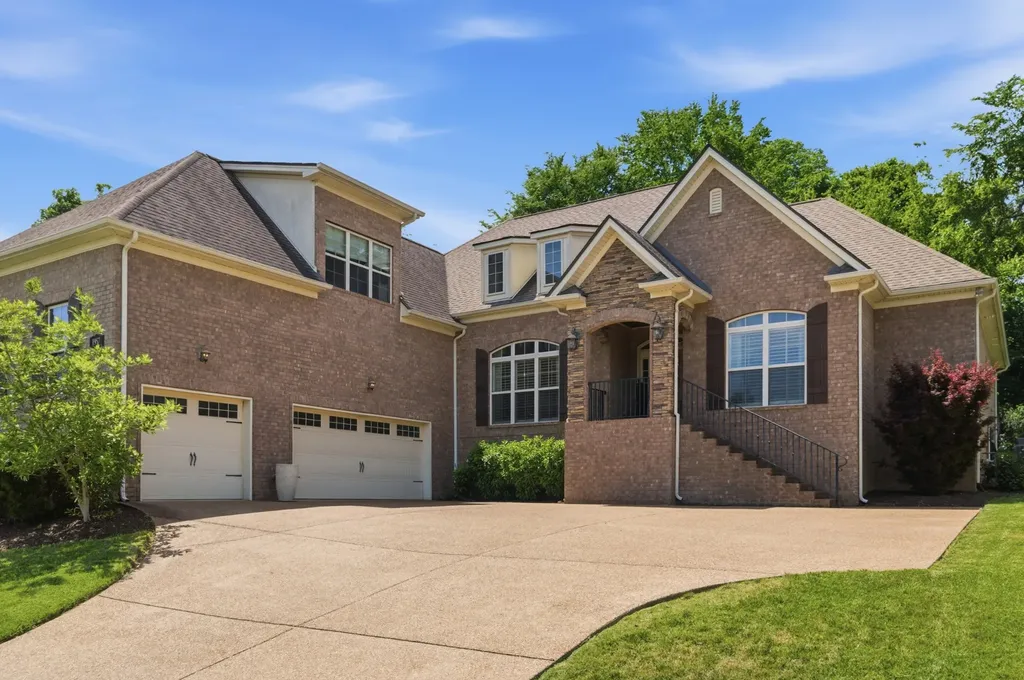 1957 Eulas Way Nolensville TN 37135