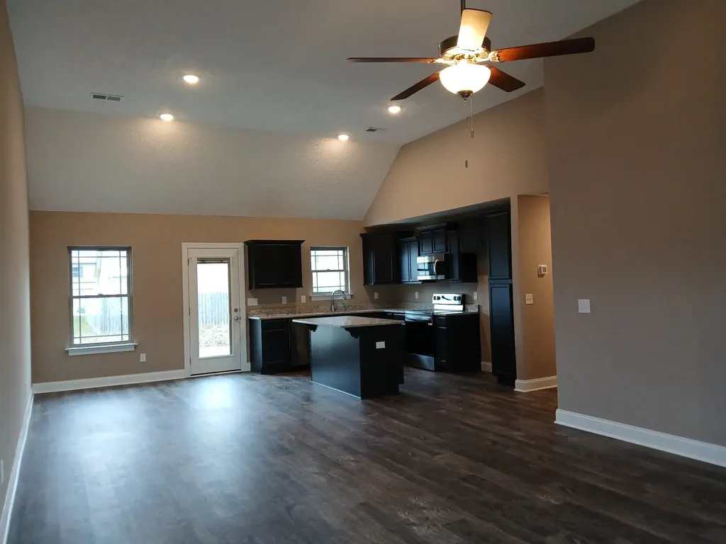 2859 Upstream Road Christiana TN 37037