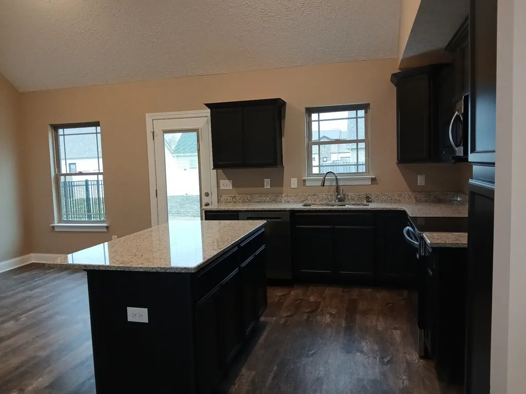 2859 Upstream Road Christiana TN 37037